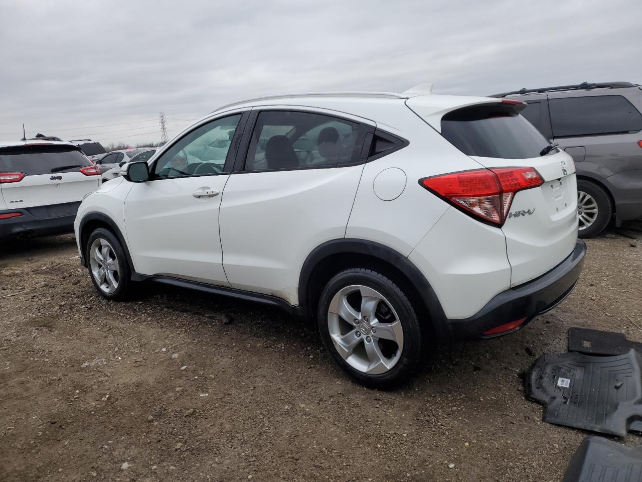 2016 Honda HR-V - Image 2