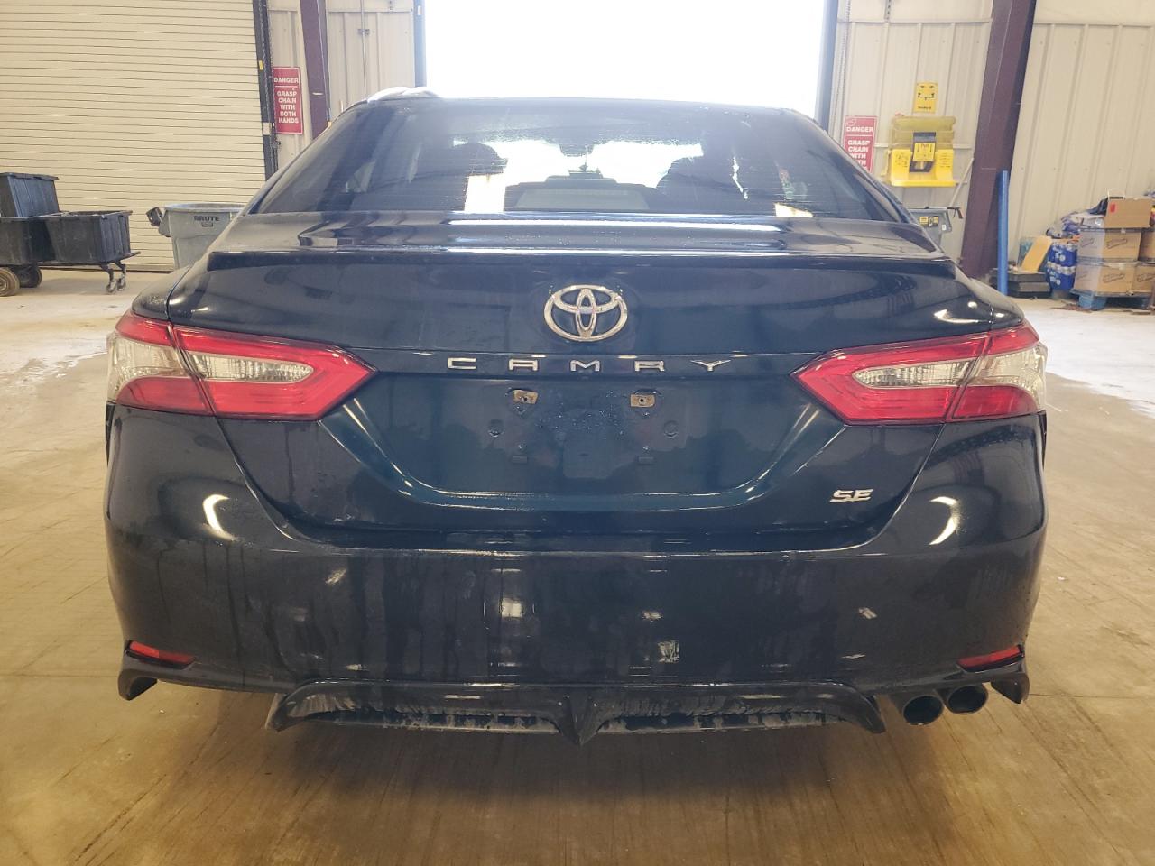 2018 Toyota Camry - Image 6