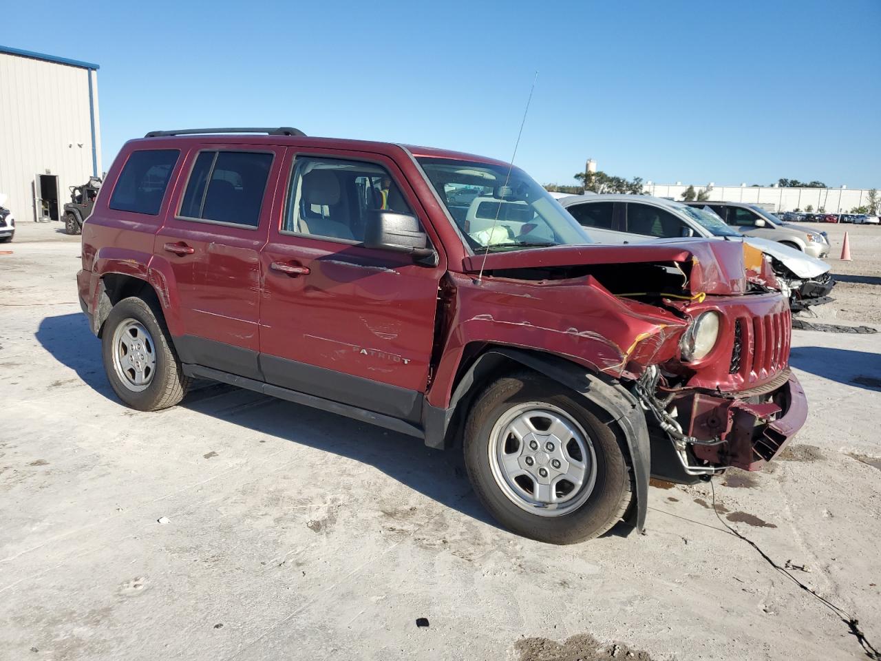 VIN 1C4NJPBB2FD110317 2015 JEEP PATRIOT no.4