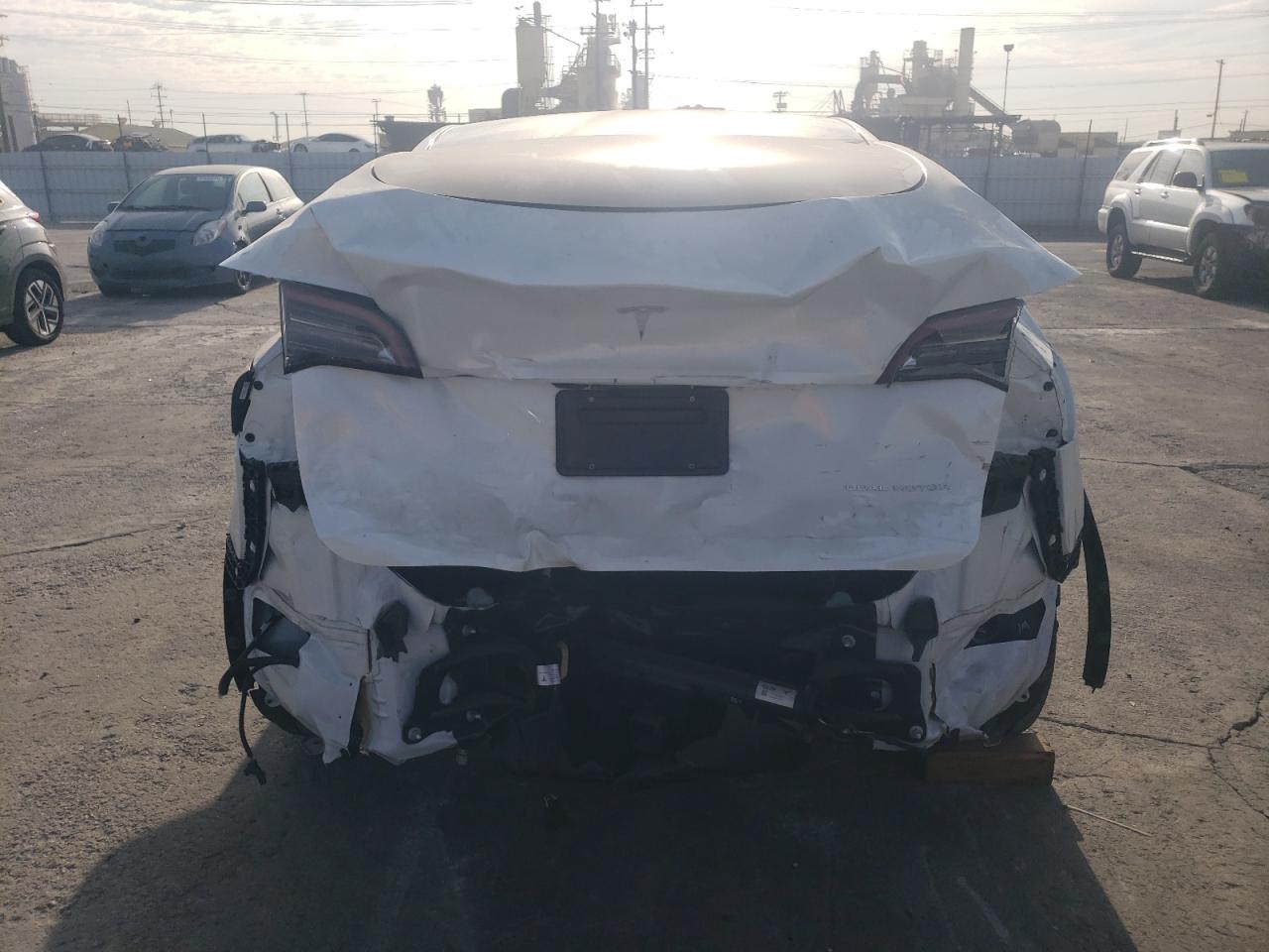 2023 Tesla Model Y VIN: 7SAYGDEE4PA125735 Lot: 82959364