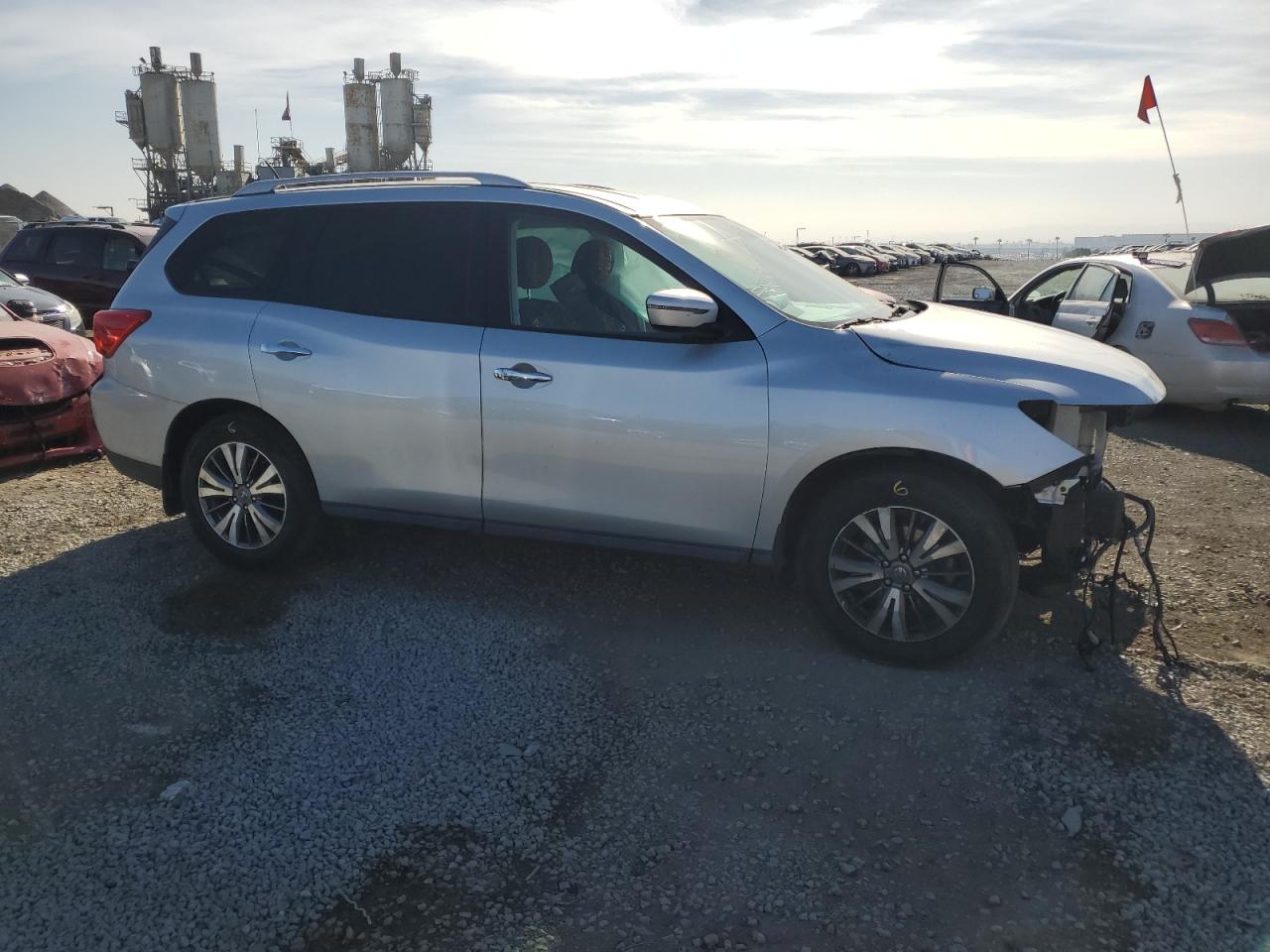 2018 Nissan Pathfinder S VIN: 5N1DR2MN8JC638128 Lot: 85453904