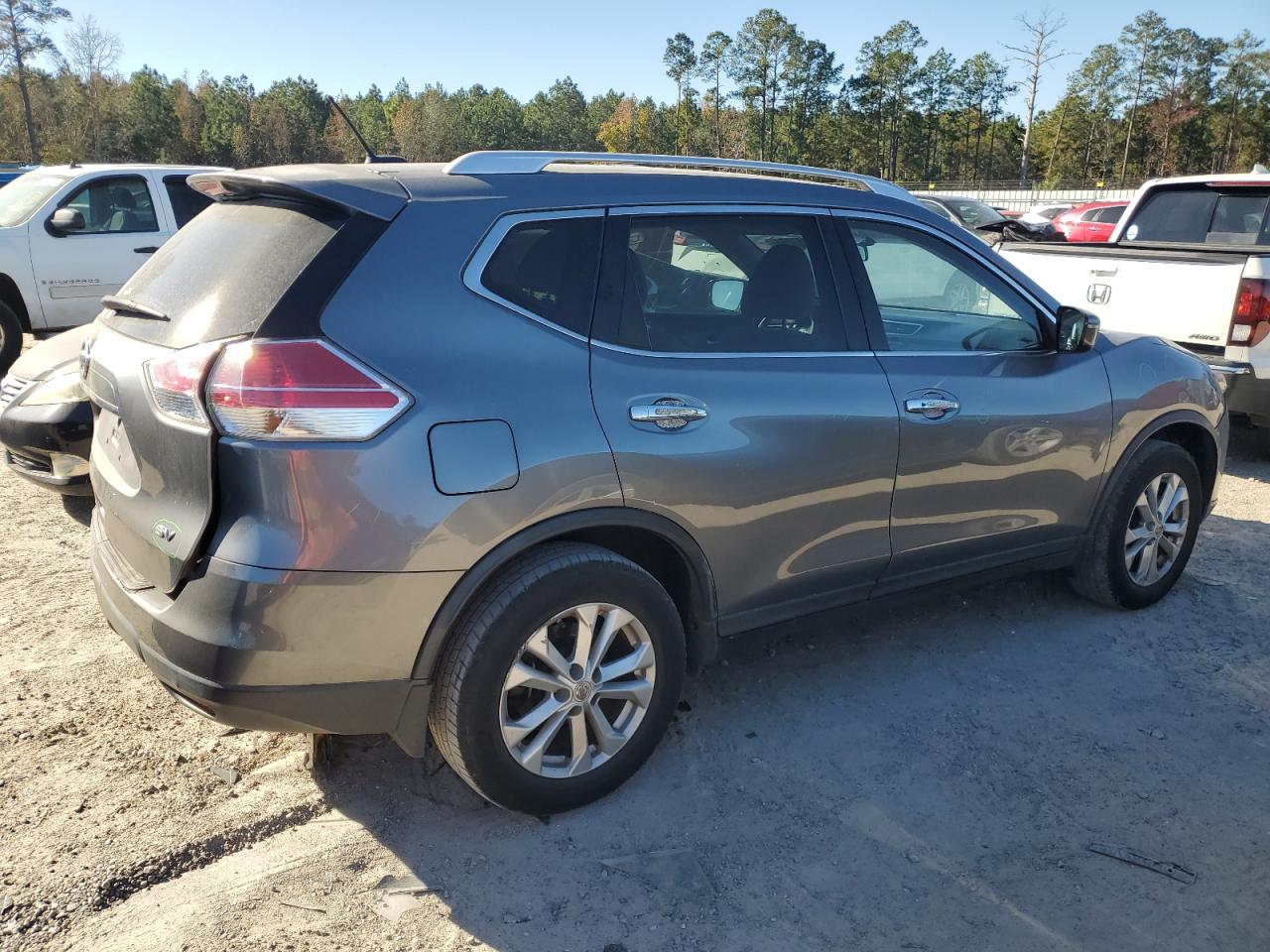 KNMAT2MT8GP603825 NISSAN ROGUE 2016
