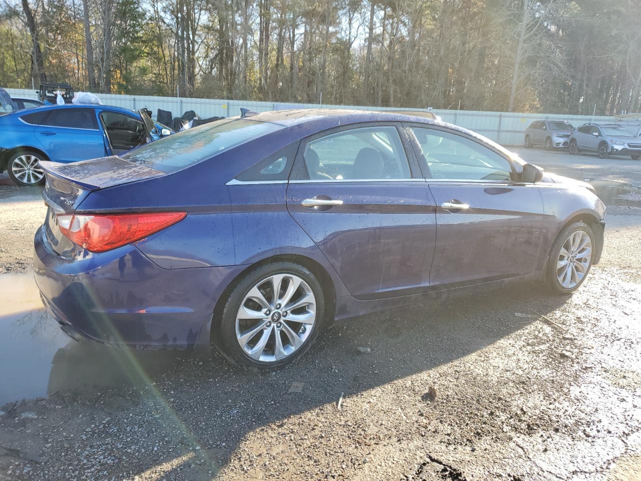 VIN 5NPEC4AB7DH523643 2013 HYUNDAI SONATA no.3