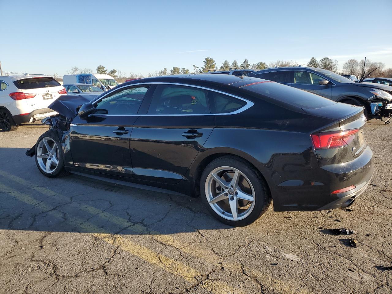 VIN WAUENCF56JA052835 2018 AUDI A5 no.2