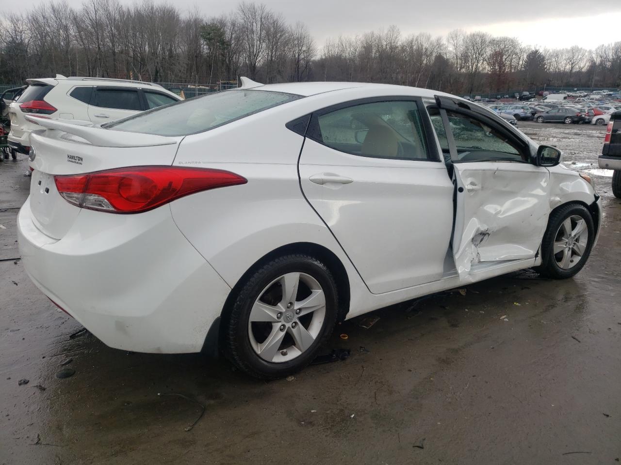 VIN 5NPDH4AE5DH221226 2013 HYUNDAI ELANTRA no.3