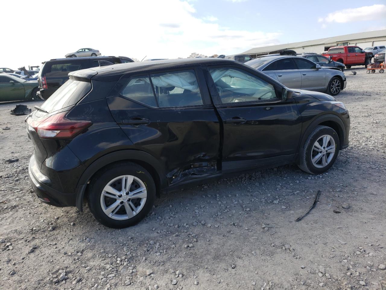 VIN 3N1CP5BV3RL496767 2024 NISSAN KICKS no.3