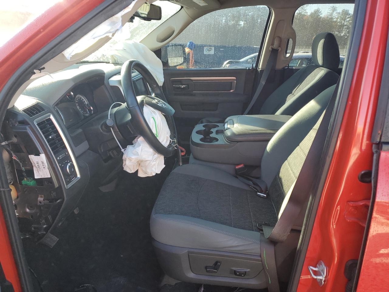 2019 RAM 1500 - Image 7