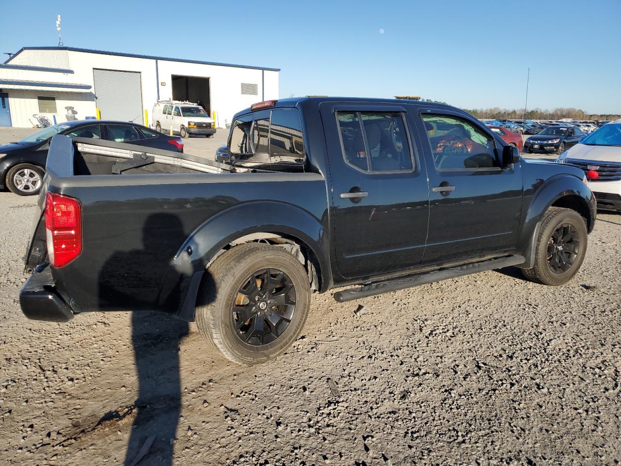 2019 Nissan Navara (Frontier) - Image 3