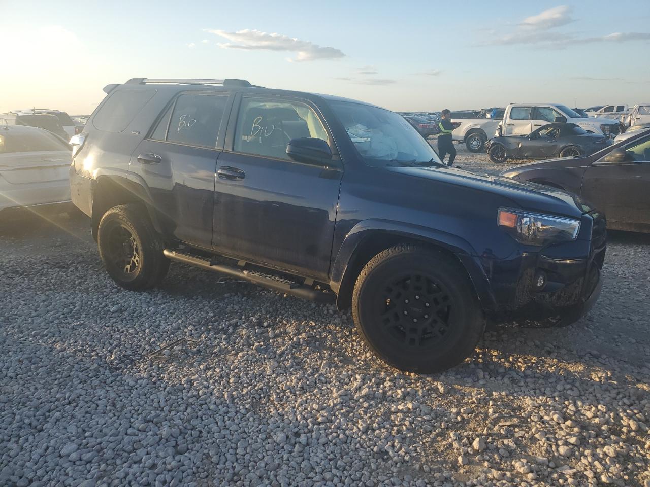 2021 Toyota 4Runner - Image 4