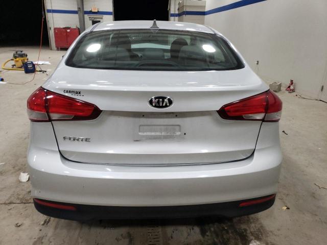  KIA FORTE 2017 Серебристый