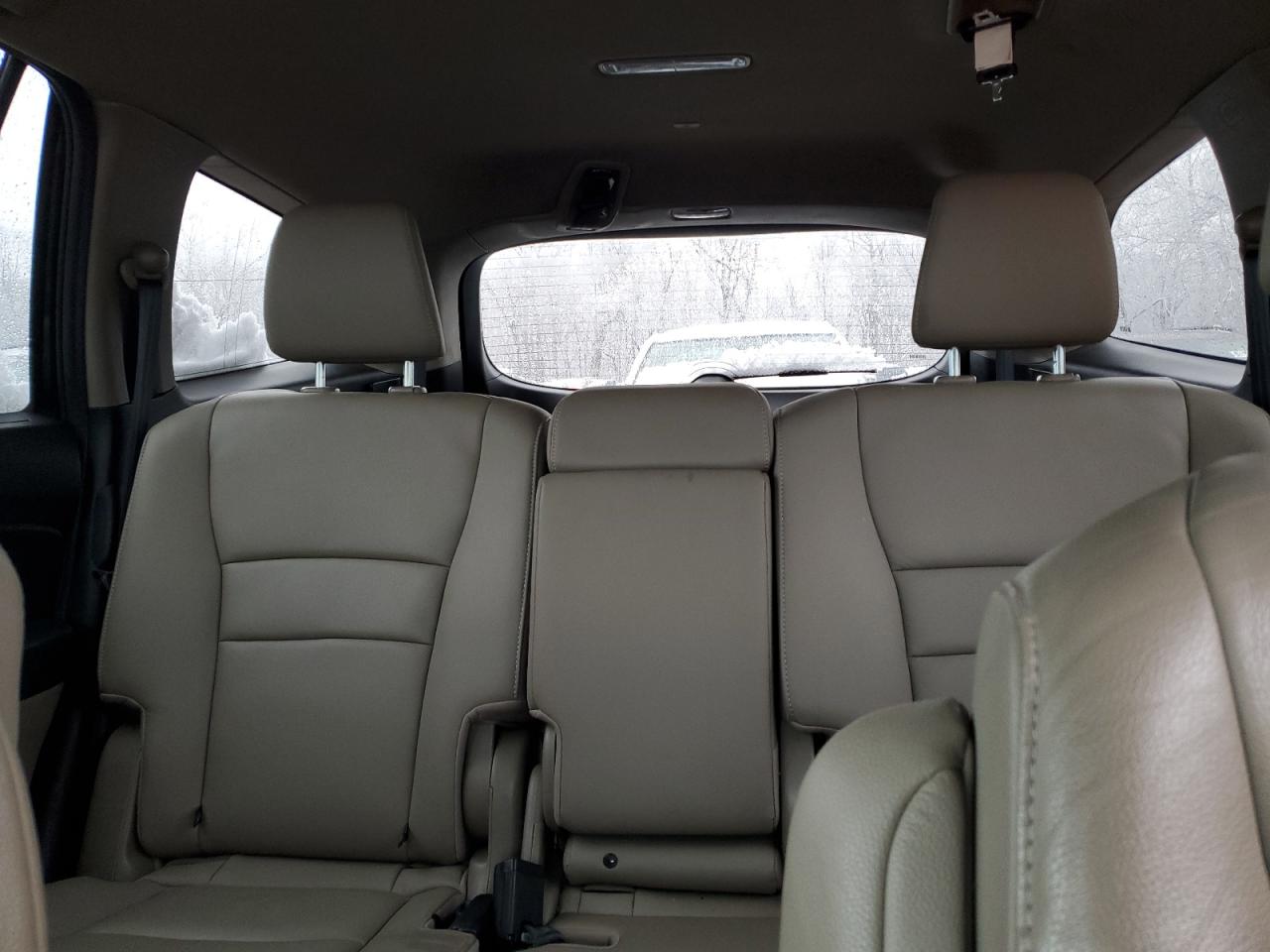 2018 Honda Pilot - Image 10