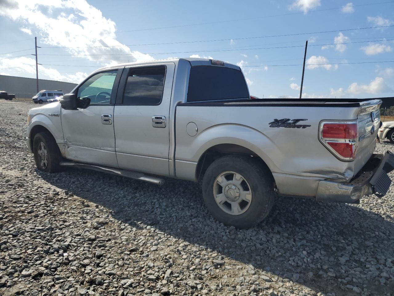 2011 Ford F-150 - Image 2