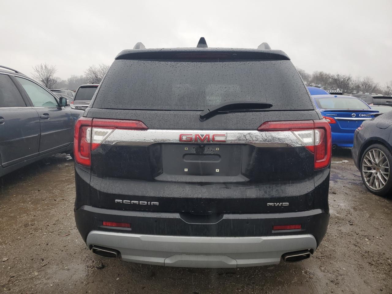 2020 GMC Acadia - Image 6