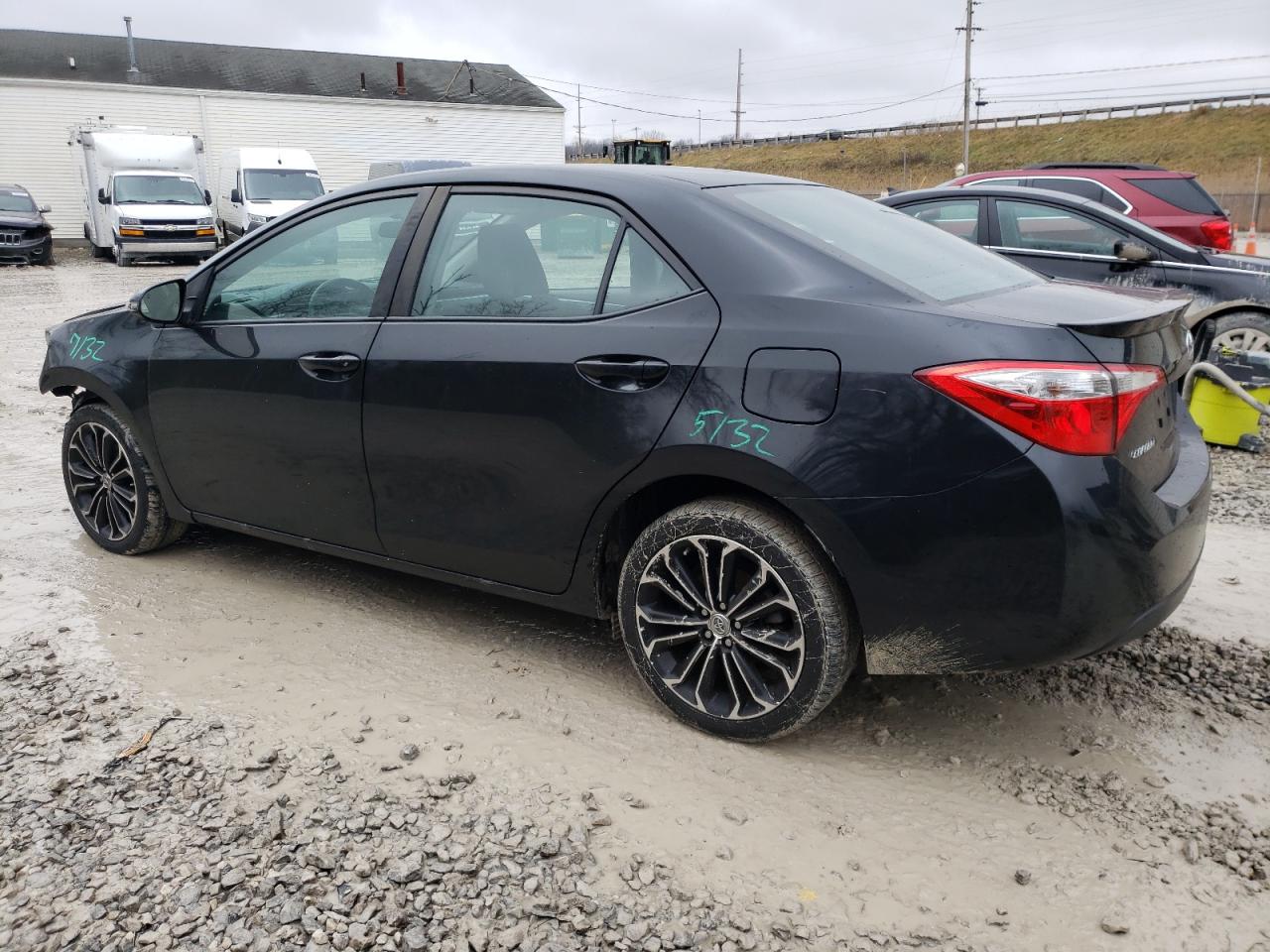 VIN 5YFBURHE0GP515176 2016 TOYOTA COROLLA no.2