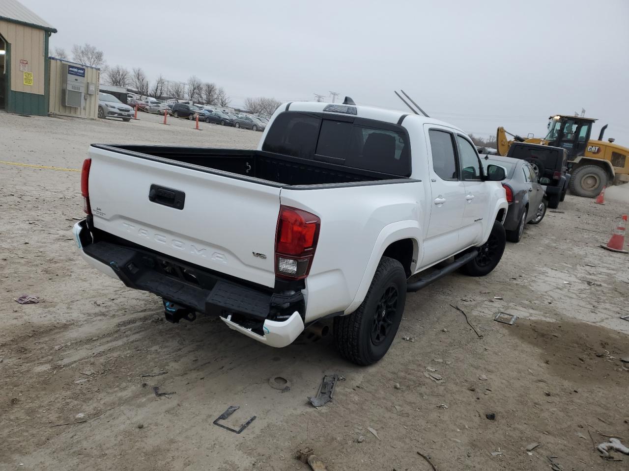 2022 Toyota Tacoma - Image 3