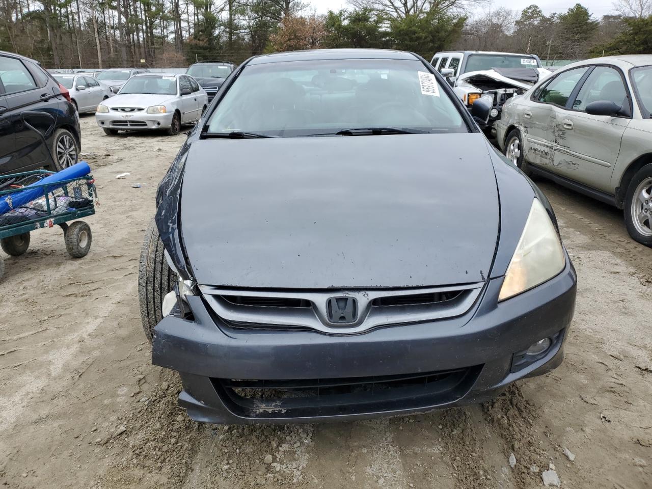 2007 Honda Accord - Image 5