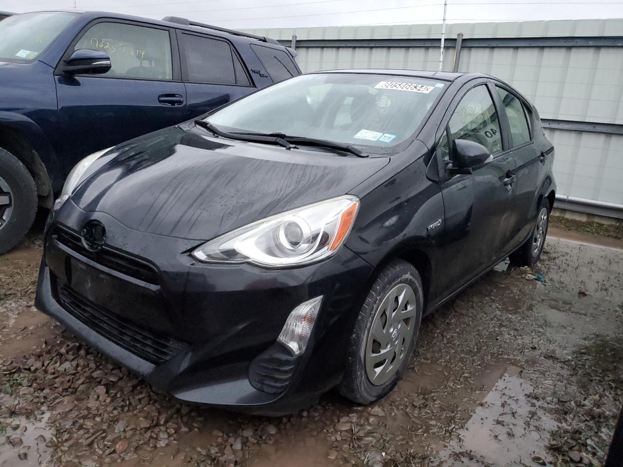 VIN JTDKDTB3XG1120852 2016 TOYOTA PRIUS no.1