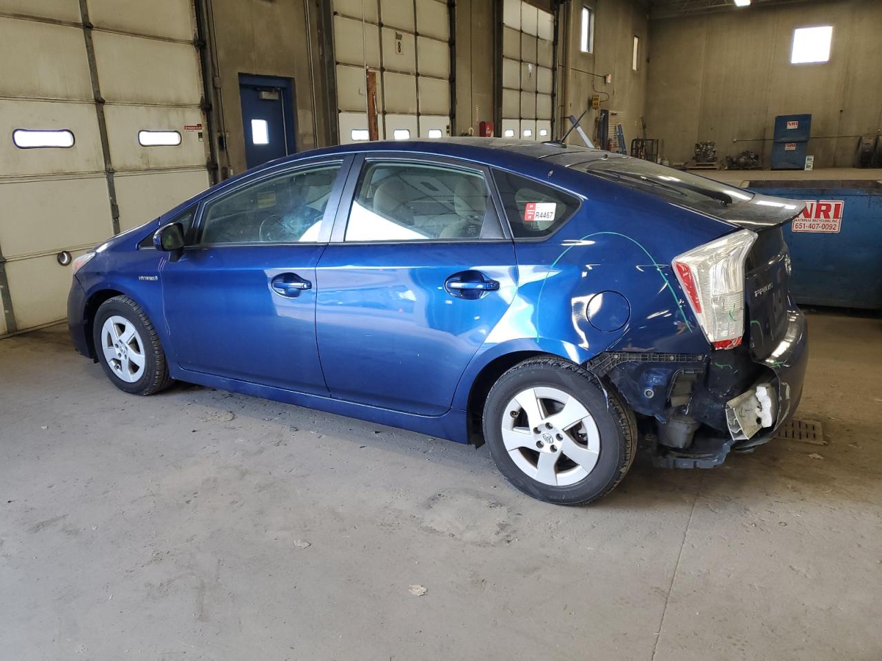 2010 Toyota Prius - Image 2