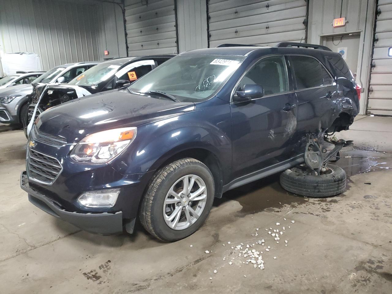 VIN 2GNALCEK2H1582813 2017 CHEVROLET EQUINOX no.1