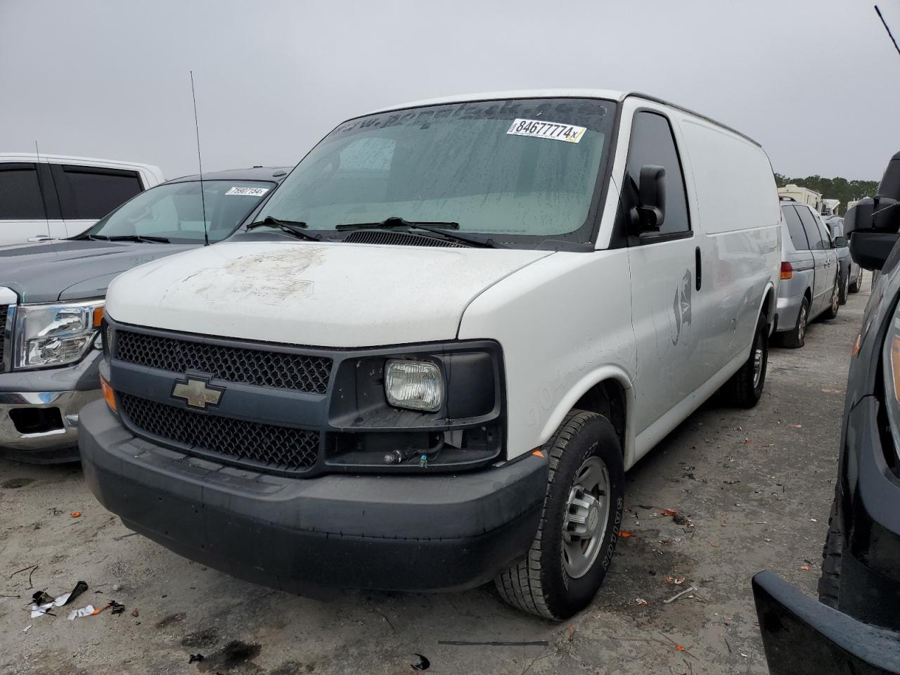 VIN 1GCWGAFF0G1198302 2016 CHEVROLET EXPRESS no.1