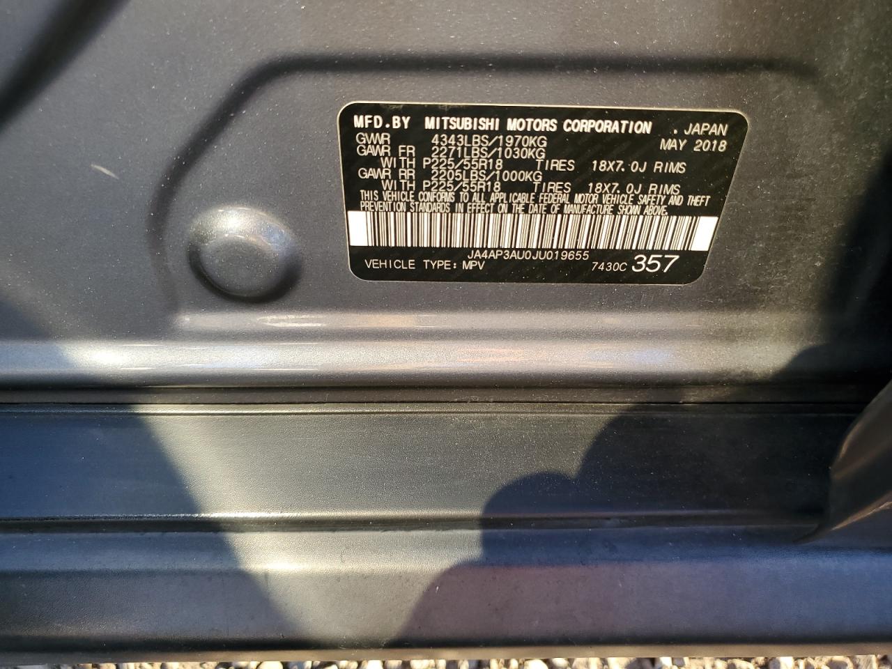 2018 Mitsubishi Outlander - Image 13