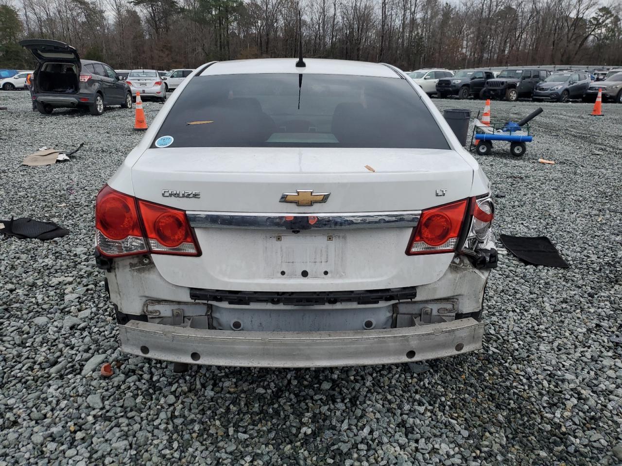 VIN 1G1PC5SB7E7228473 2014 CHEVROLET CRUZE no.6