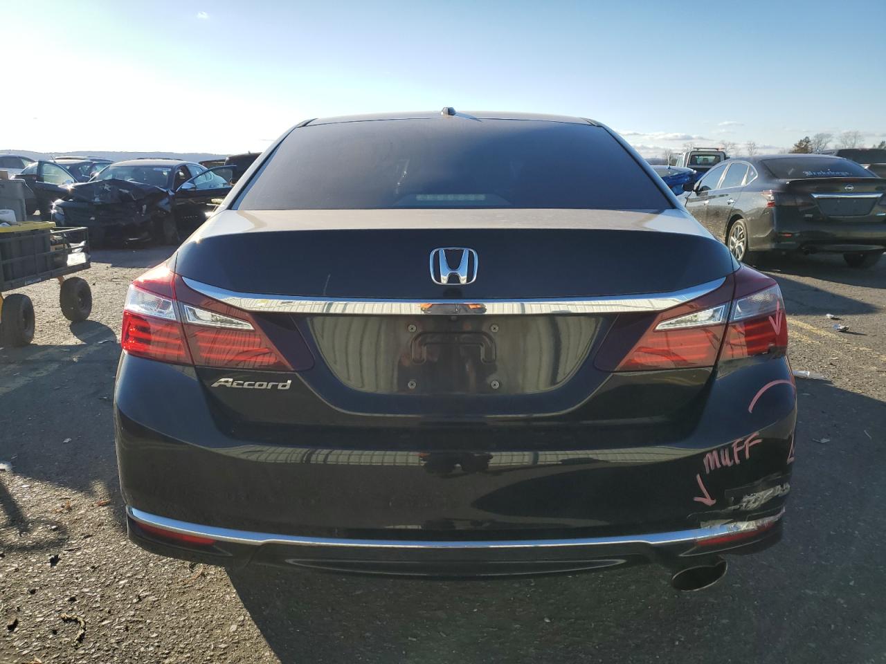 VIN 1HGCR2F71HA299136 2017 HONDA ACCORD no.6