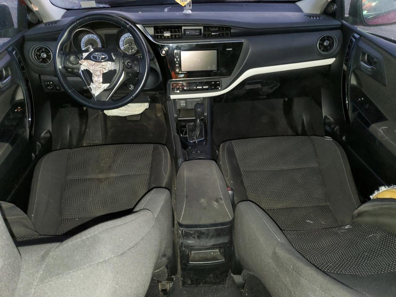 2018 Toyota Corolla - Image 8