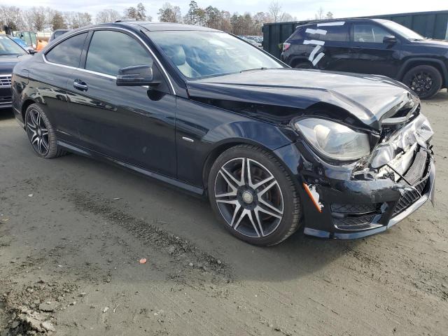  MERCEDES-BENZ C-CLASS 2015 Black