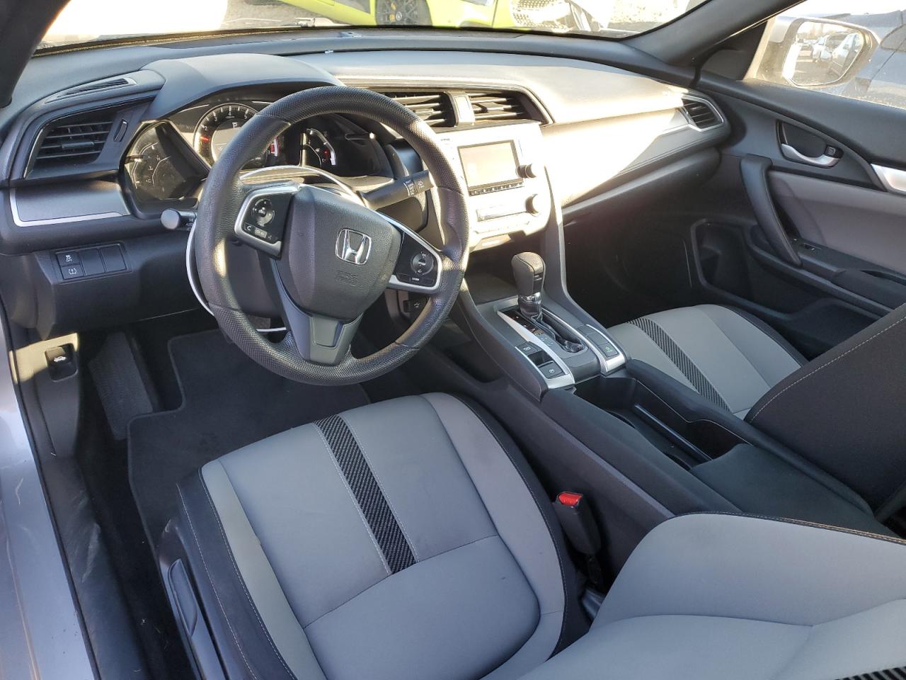 2HGFC4B53JH305007 HONDA CIVIC 2018