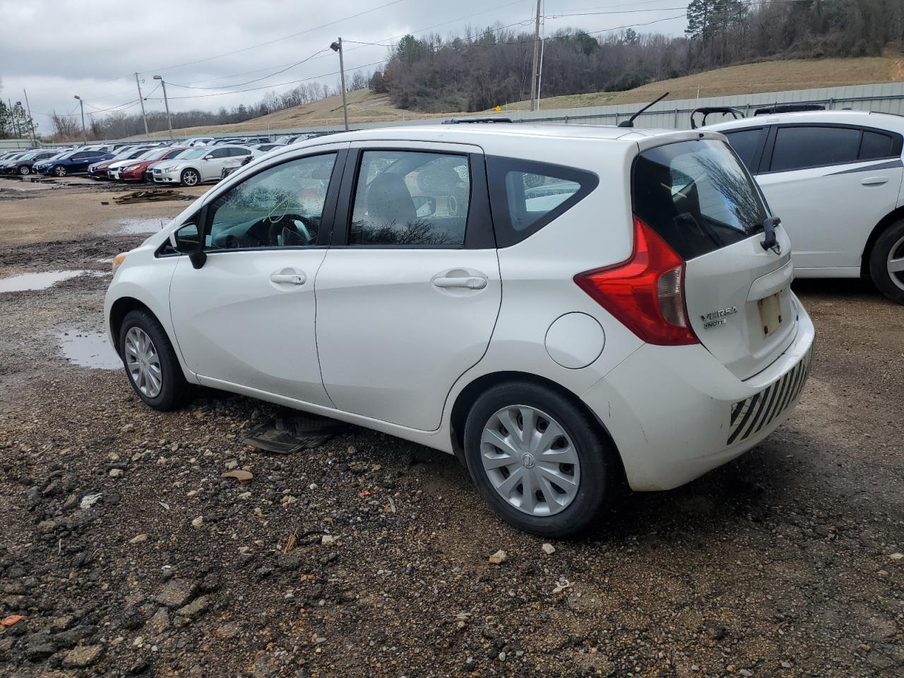 VIN 3N1CE2CP8FL365754 2015 NISSAN VERSA no.2