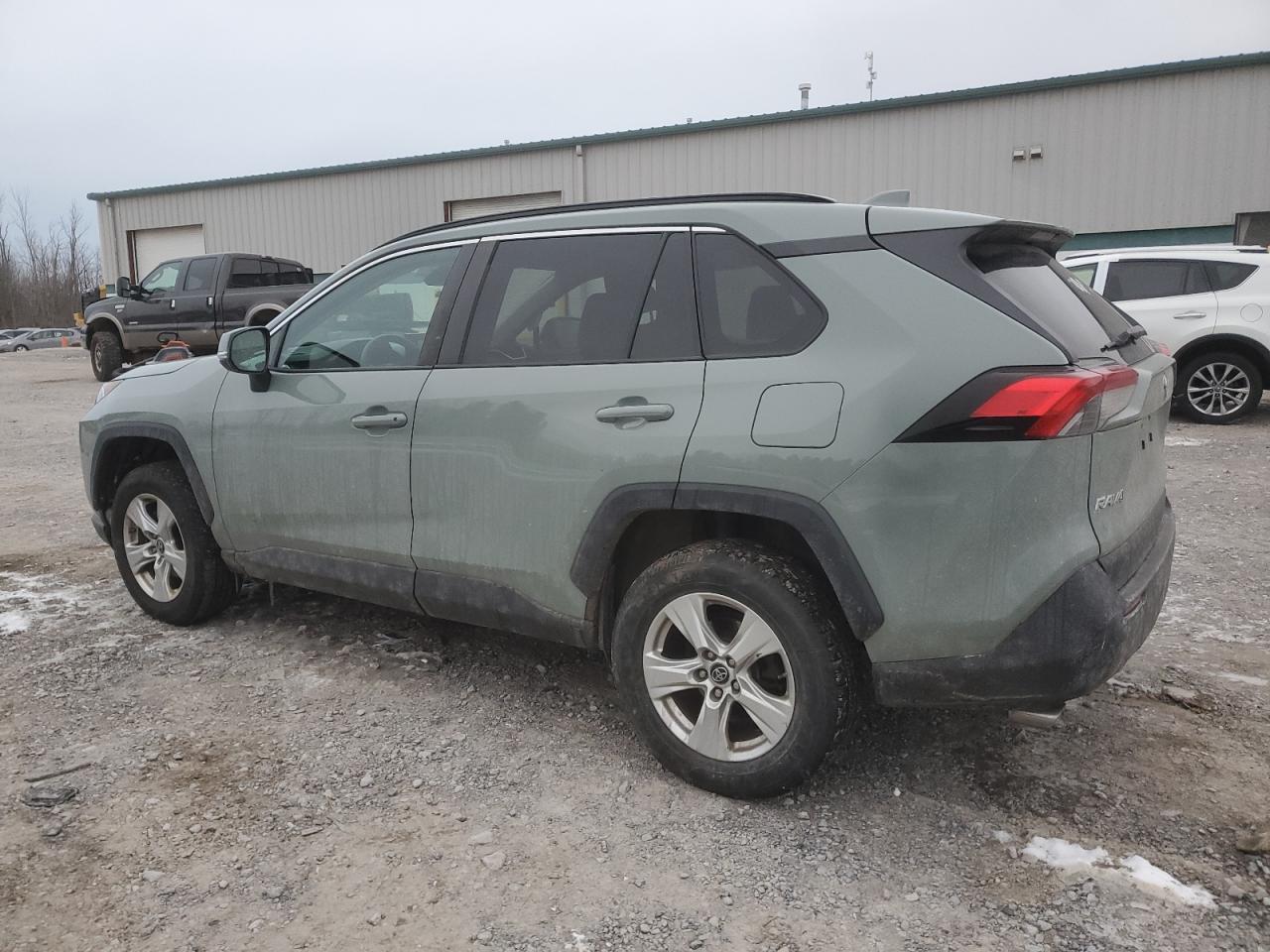 2019 Toyota RAV 4 - Image 2