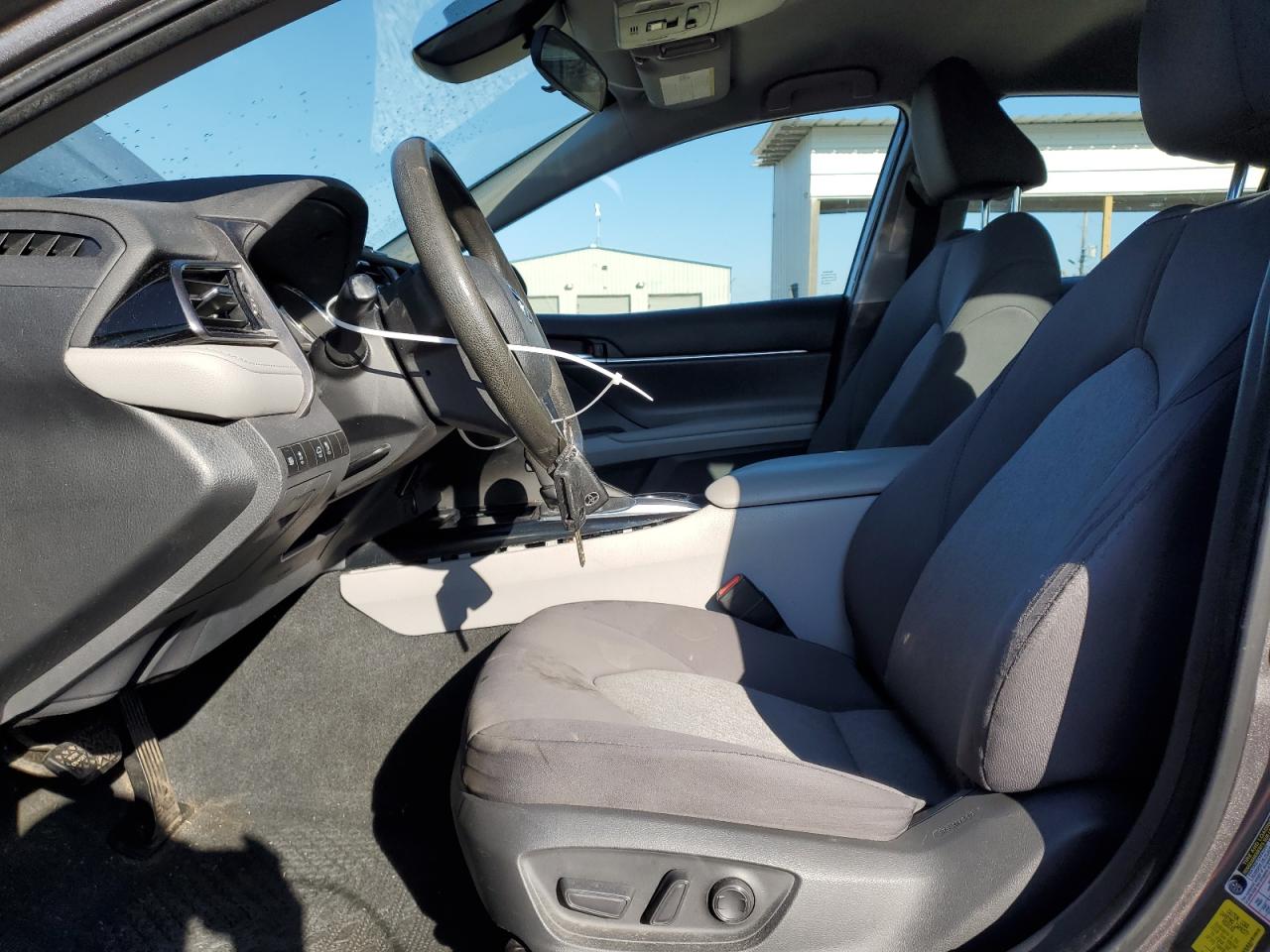 2020 Toyota Camry - Image 7