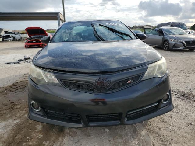 Седани TOYOTA CAMRY 2013 Чорний