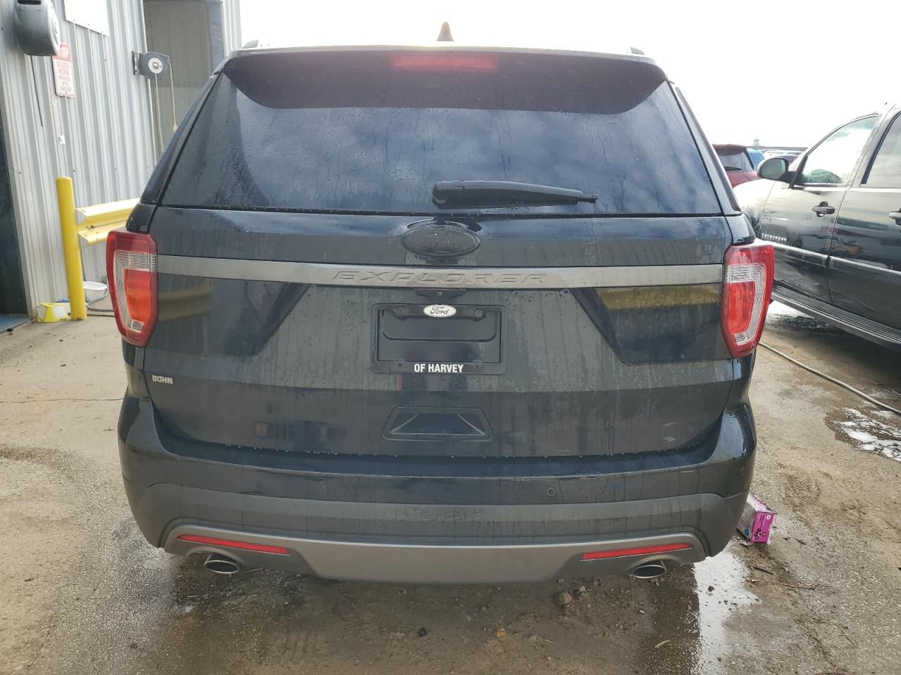 2017 Ford Explorer - Image 6