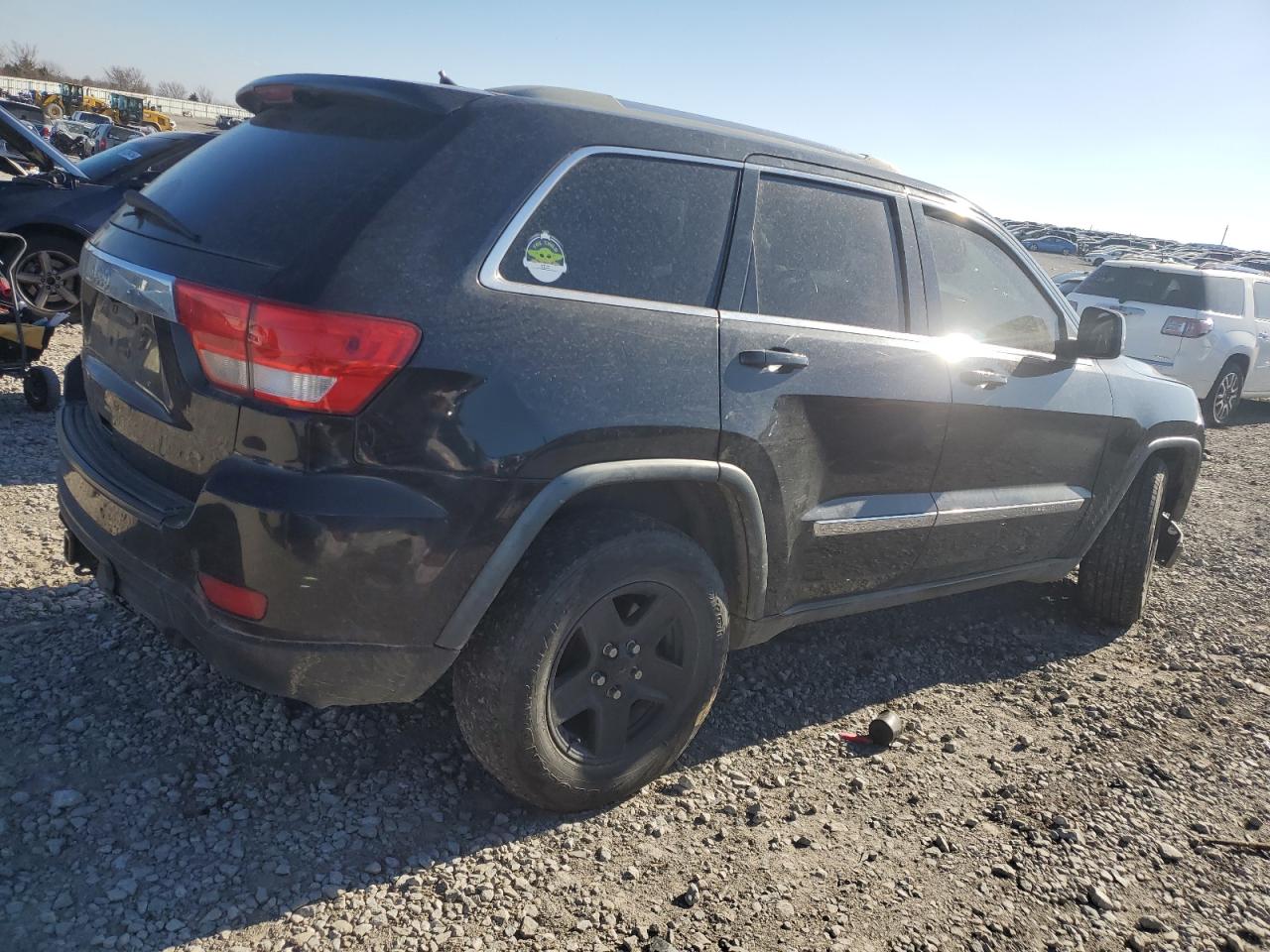2011 Jeep Grand Cherokee - Image 3