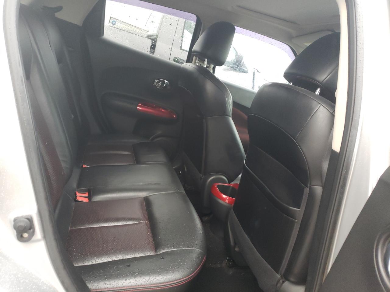 2011 Nissan Juke - Image 11