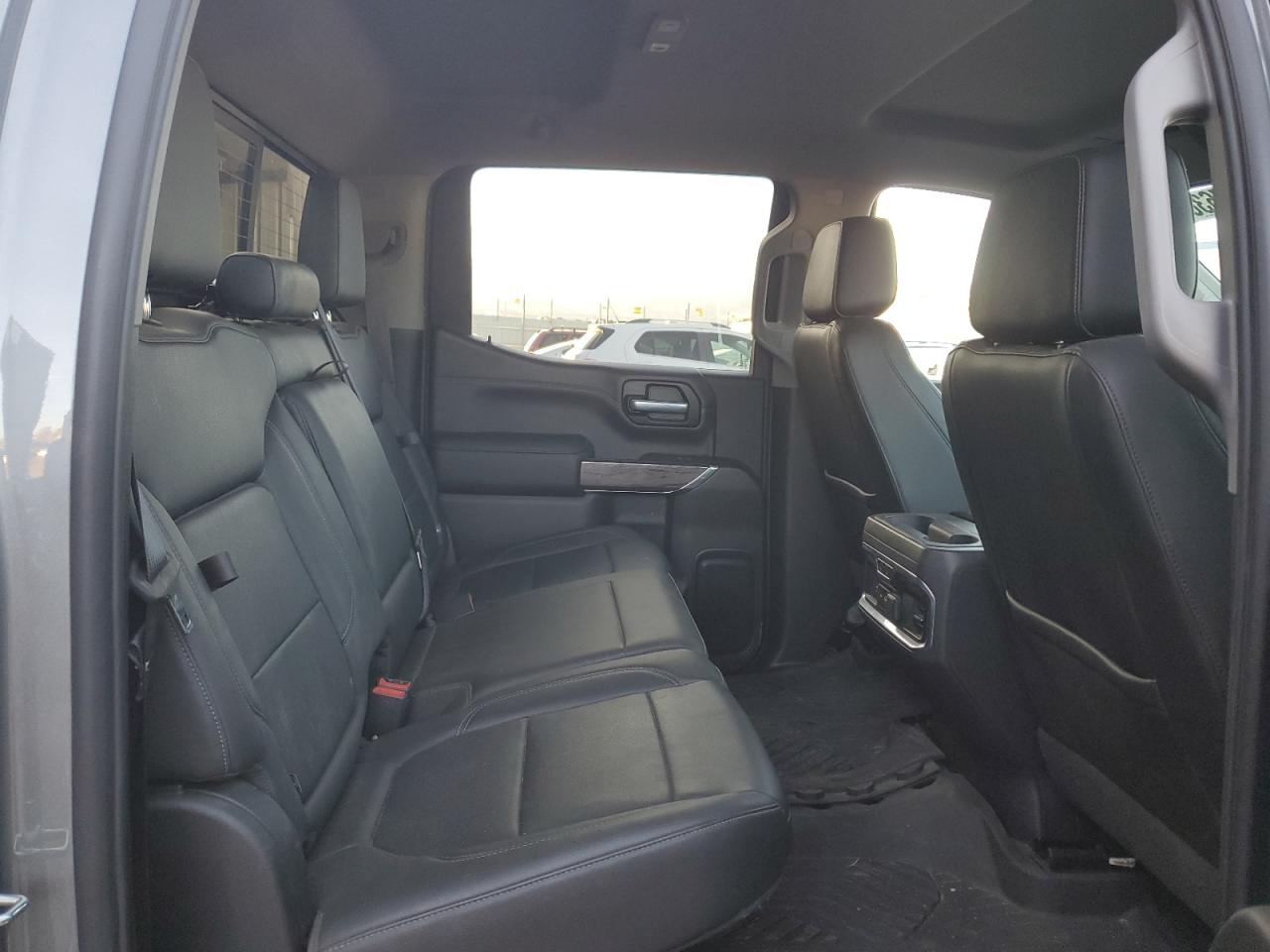 2021 Chevrolet Silverado - Image 10