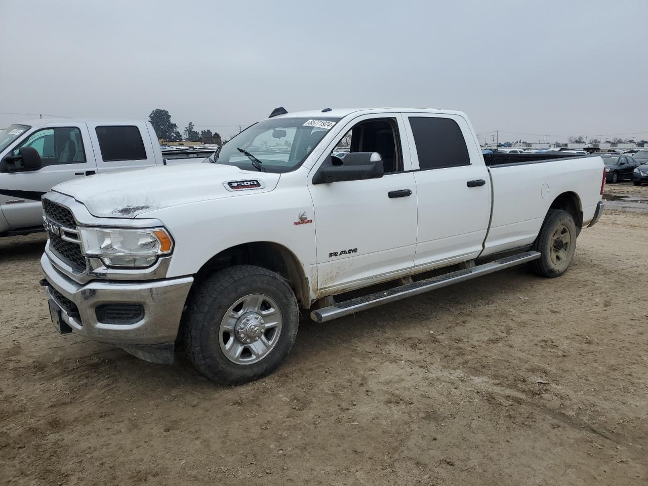 VIN 3C63R3GL0KG719615 2019 RAM 3500 no.1