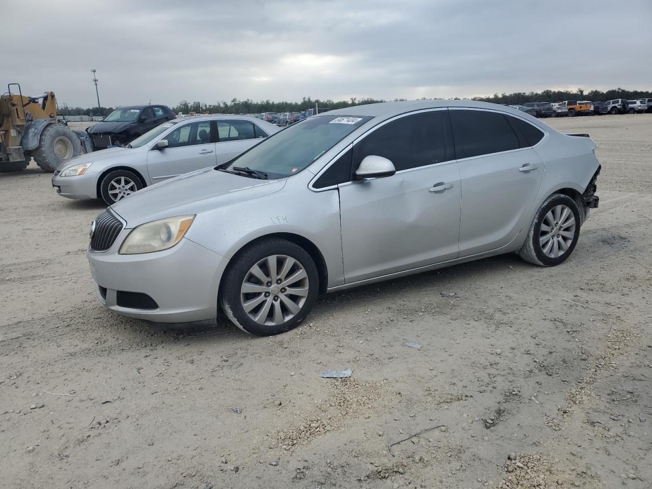 VIN 1G4PP5SK1G4156908 2016 BUICK VERANO no.1