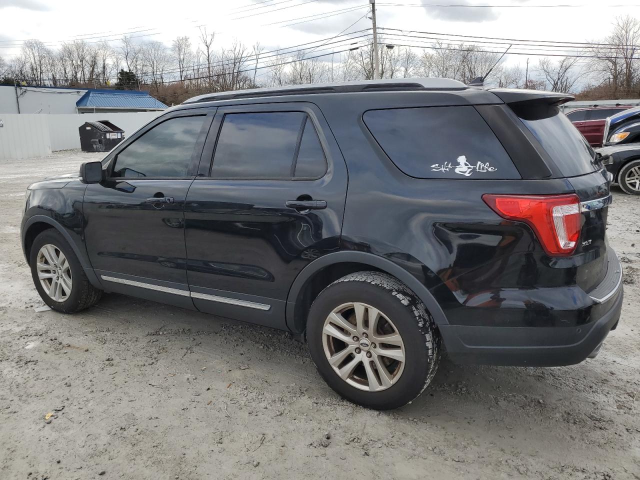 2018 Ford Explorer - Image 2