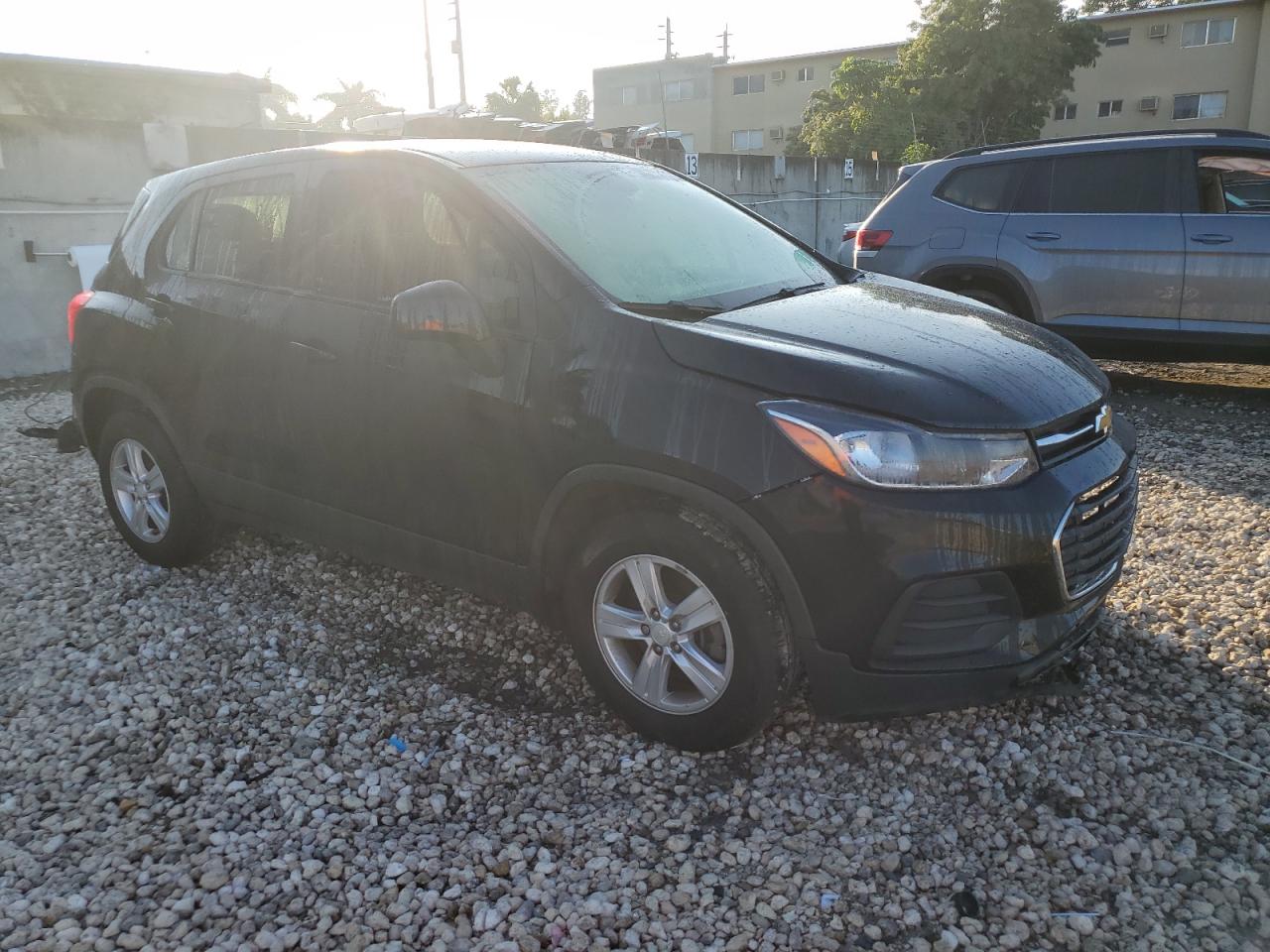 2020 Chevrolet Trax - Image 4