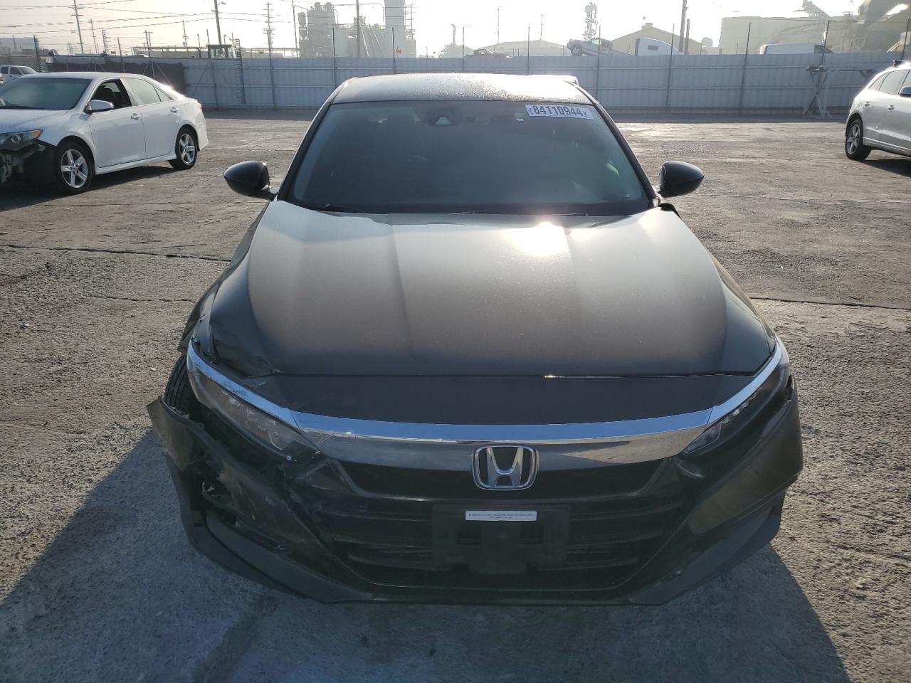 VIN 1HGCV1F13JA027887 2018 HONDA ACCORD no.5