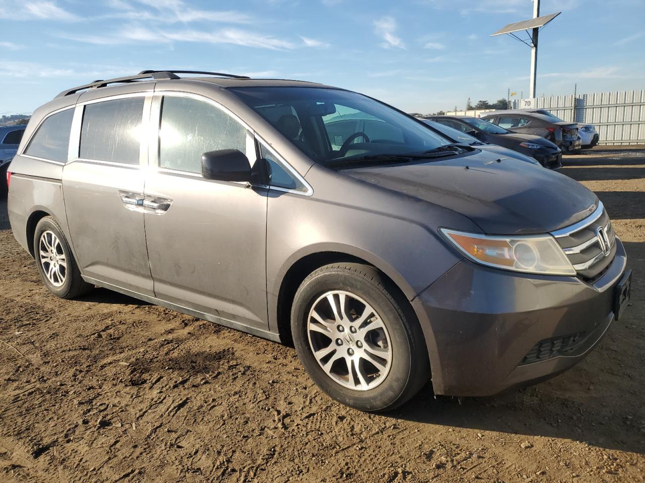 2011 Honda Odyssey - Image 4