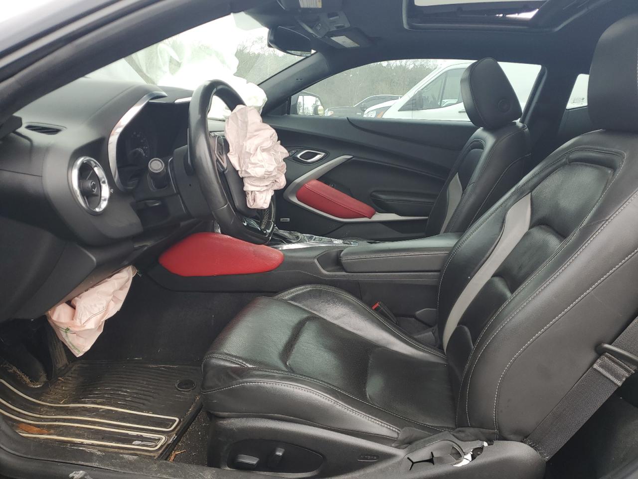2019 Chevrolet Camaro - Image 7