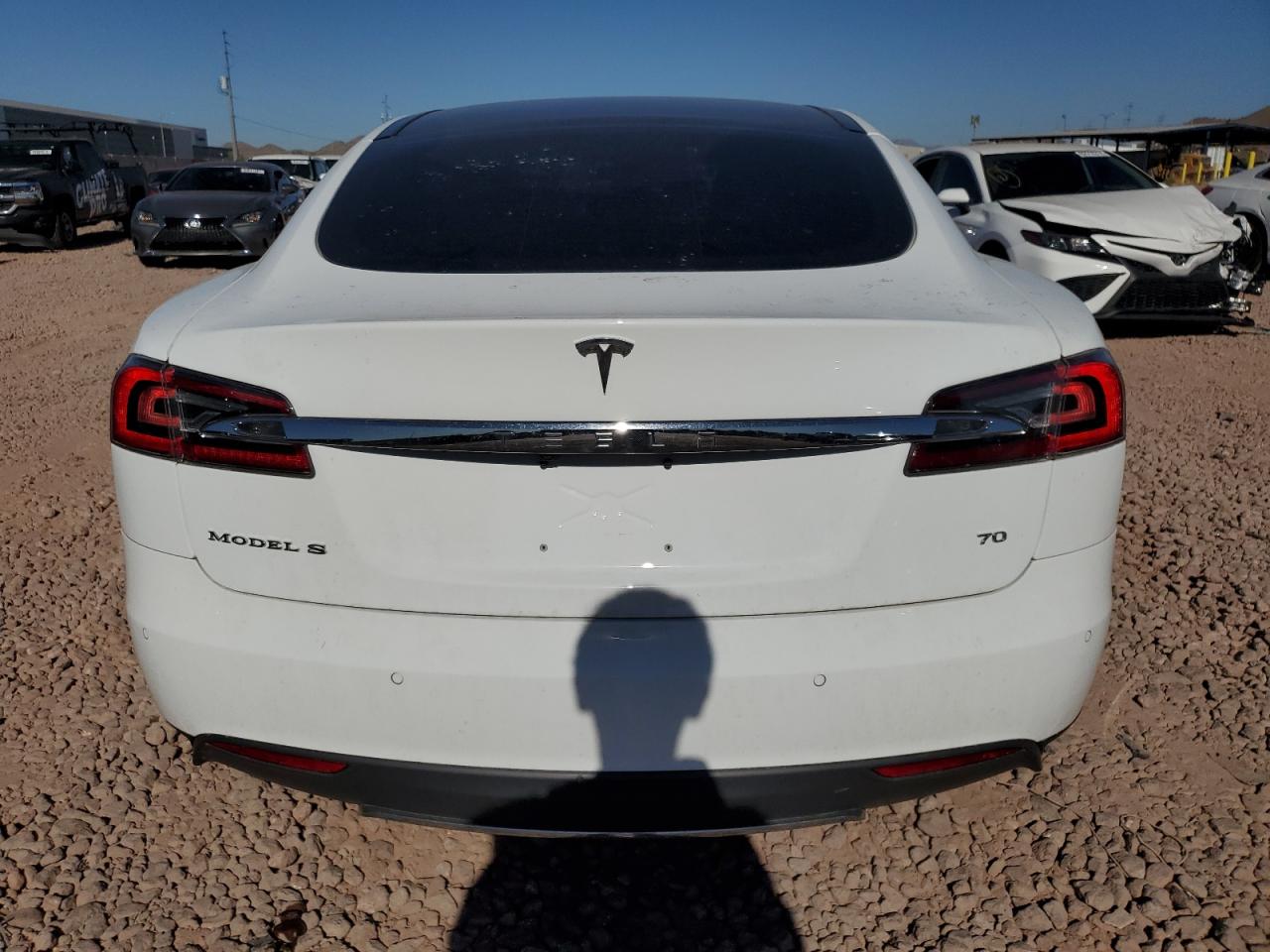 2015 Tesla Model S VIN: 5YJSA1E14FF112937 Lot: 81839164