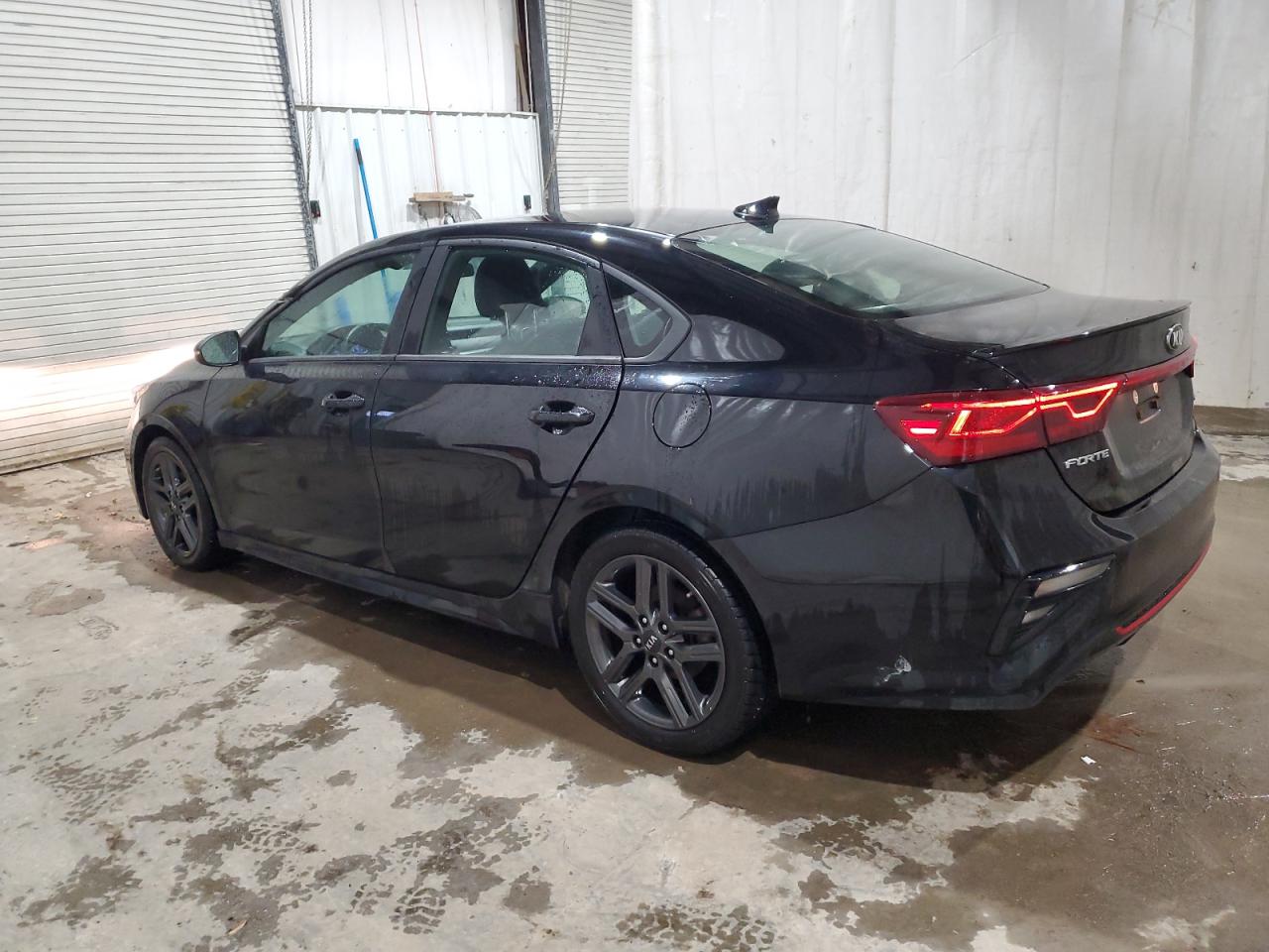 2020 Kia Forte - Image 2