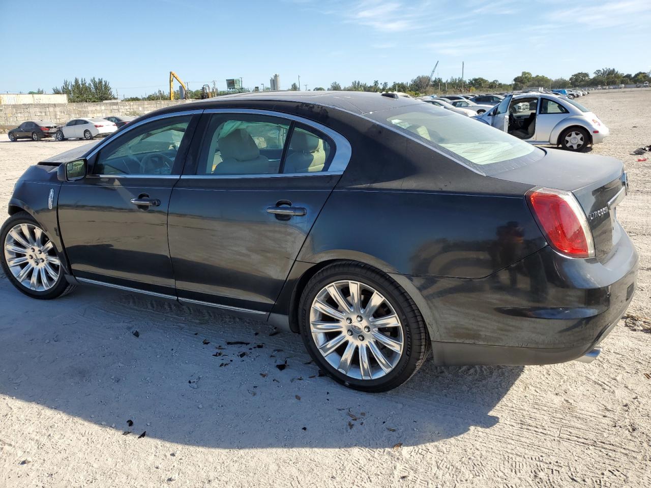 2011 Lincoln MKS - Image 2