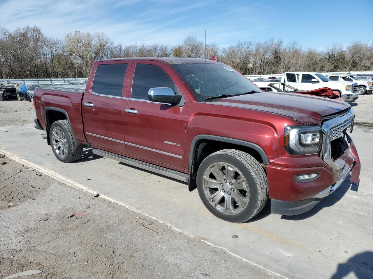 2017 GMC Sierra - Image 4