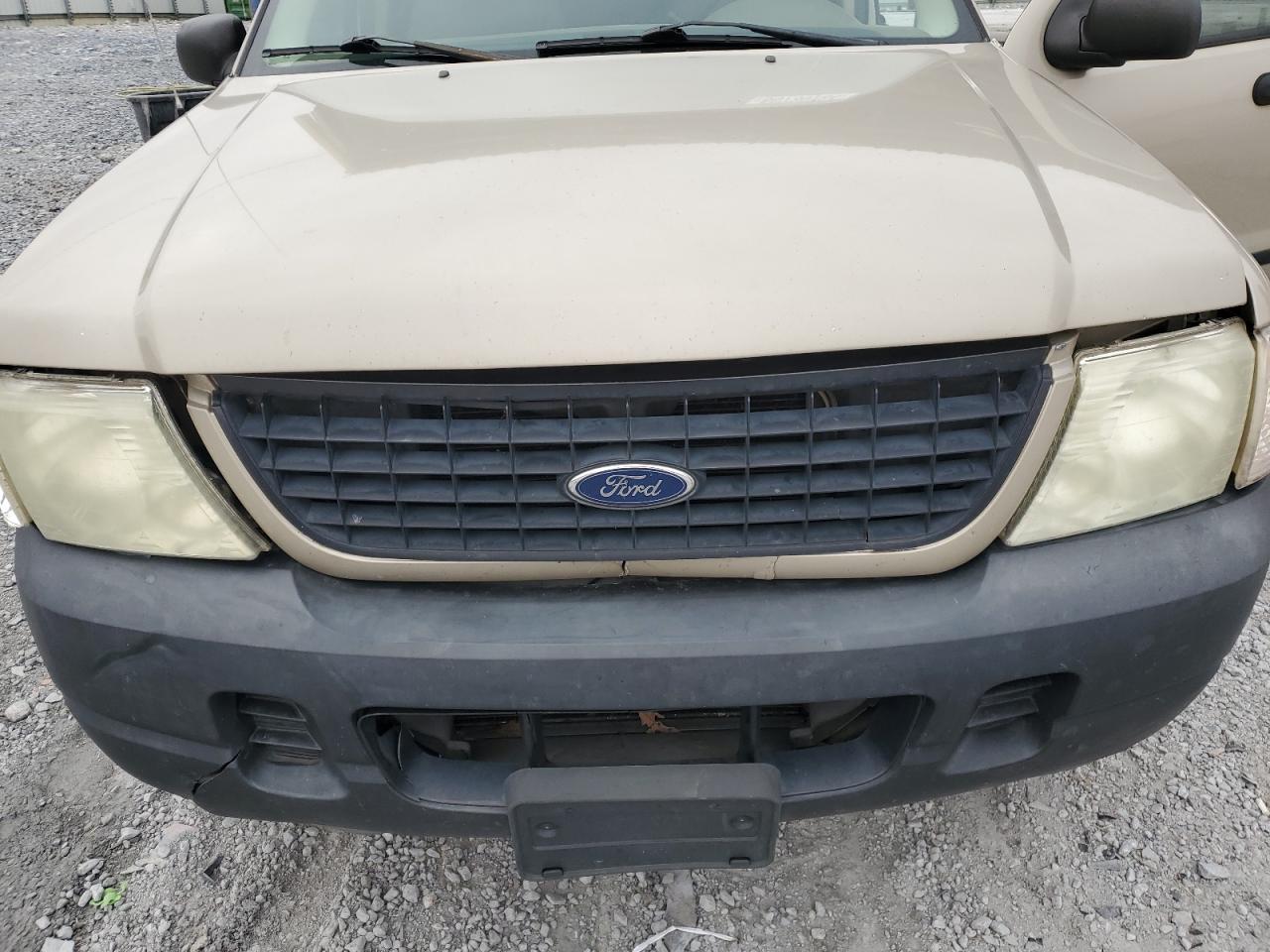 2005 Ford Explorer - Image 12